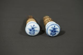 19c.  Pair Antique Meissen Porcelain Bottle Stopper Blue Onion Pattern W Cork