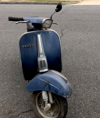 Vintage Vespa Special scooter 1973 2