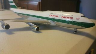 1:200 Jfox Jf - 747 - 3 - 004 Cathay Pacific 747 - 400 Vr - Hii - Stand