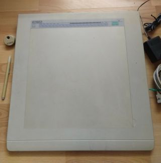 Wacom Ud - 1212 - R 12x12 Drawing Tablet