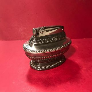 Vintage Mid Century Ronson " Queen Anne " Table/desk Lighter - Silverplated