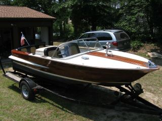 1962 Chris Craft,  Holiday Runabout,