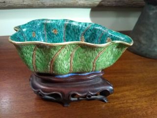 Antique Chinese Porcelain Bowl Tongxhi Cabbage Leaf Famille Verte