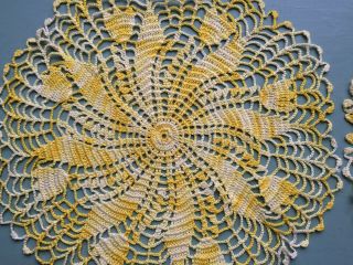Vintage Hand Crochet Yellow And White Tulip Doilies Set Of Two 14 " Ec