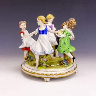 Antique Dresden German Porcelain - Ring Of Roses Child Study Figurine