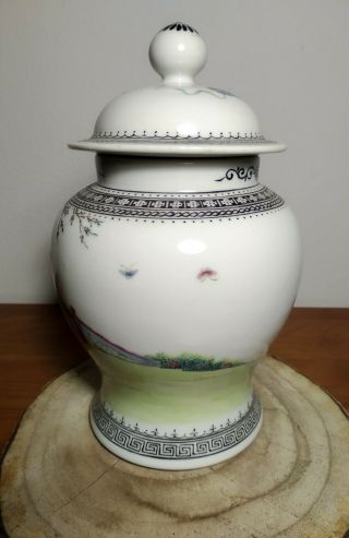 Chinese Porcelain Famille Rose Vase with cover - mid 20th century 6