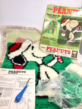 Peanuts Snoopy Holiday Cheer Latch Hook Rug Partially Complete Vintage