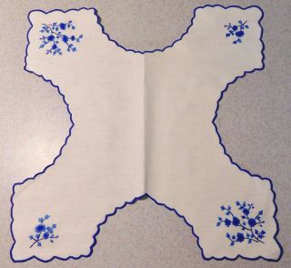 Vintage Linen Centerpiece Doily Embroidered Blue Flowers/border Madeira Portugal