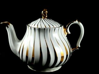 Vintage Sadler England White And Gold Swirl Porcelain Teapot For One