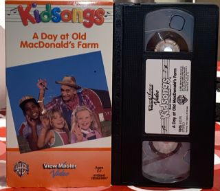 Vintage Kidsongs - A Day At Old Macdonalds Farm " Vhs Tape 1985