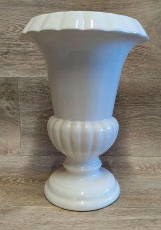 Vintage Haeger Decorative Art Deco Style Floral Pottery Vase White 12 X 7