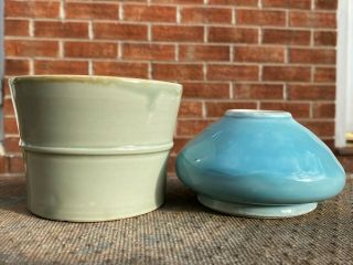Set Of Two Chinese Porcelains Cream White Pot & Cyan Water Bowl