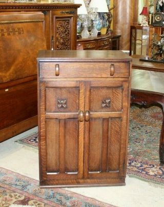 English Antique Oak Art Deco 2 Doors & 1 Drawer Cabinet H 45.  5 " X W 30 " X D 17 "