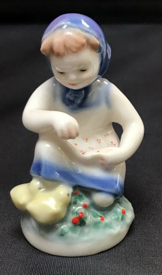 Ussr Soviet Russian Lfz " Girl With Chickens " Porcelain Figurine Lomonosov 1953
