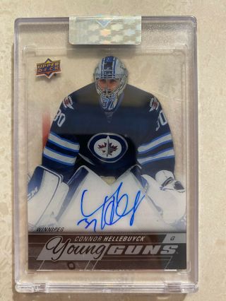 2018 - 19 Clear Cut Connor Hellebuyck Young Guns Auto Buybacks Rt - Ch