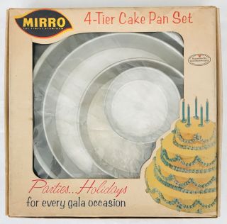 Mirro 4 Tier Layer Cake Pan Set Aluminum Vintage 1950s - 60s W/ Recipes