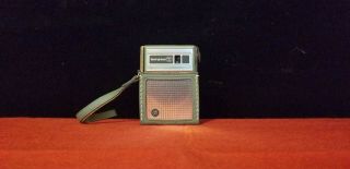 Vintage Westinghouse Model H - 707p6gpa Am Pocket Radio