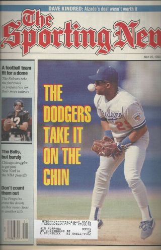 Vintage The Sporting News May 25,  1992 The Dodgers Take It On The Chin