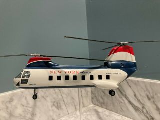 Precise/topping York Airways Boeing Vertol 107 Helicopter Desk Model