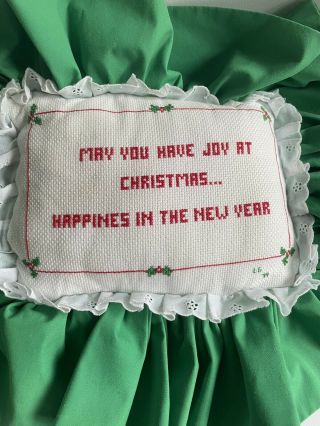 Vtg 70s Christmas Holiday Years Needlepoint Pillow 2
