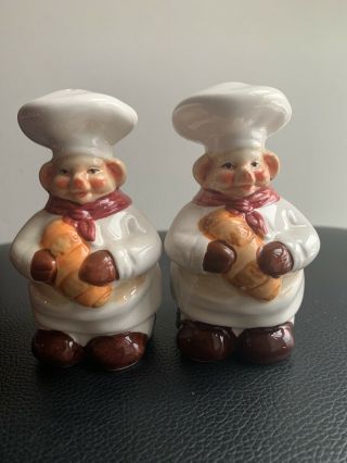 Vintage Ceramic Baker Chef Pigs Salt & Pepper Shaker Set
