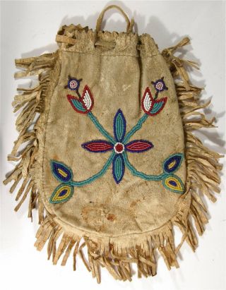 Ca1900 Native American Blackfoot Indian Bead Decorated Hide Pouch / Beaded Bag