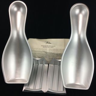 1972 Wilton Bowling Pin 3d Cake Pan 502 - 4424 Vintage Set Of 2 With 2 Stands