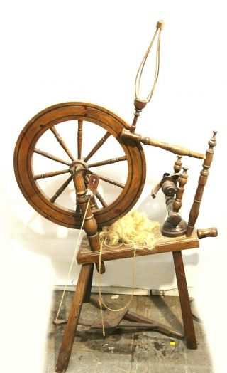 Antique Spinning Wheel With Flyer Spool Spindle Textile Fiber Art Tools