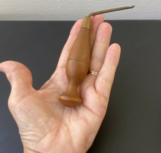 Vintage Hook Rug Needle Punch Wood Handle,  Hooking Tool