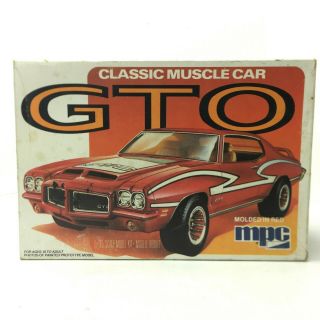 Vintage Mpc 1971 Pontiac Gto Model Car Kit Complete And Unbuilt 1 - 0748 (read)