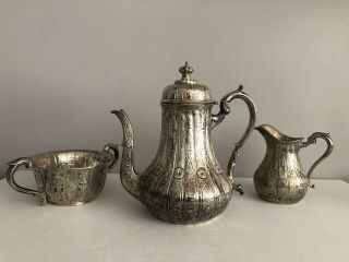 Antique G.  R.  Collis & Co.  Three Piece English Silverplated Tea Service