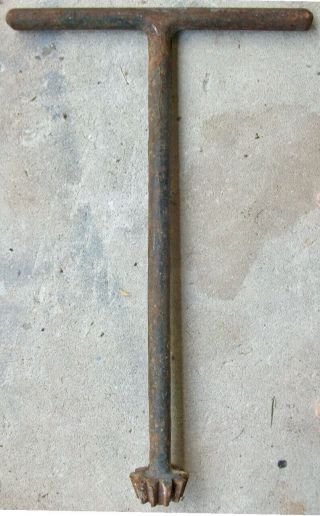 Antique Traction Elevator Wind - Up Safety Wrench Key 26” Tall,  Serial K3081 - A1