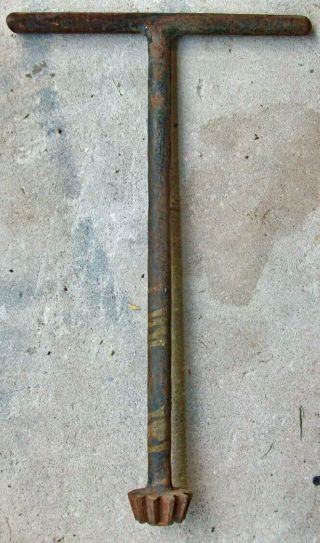 Antique Traction Elevator Wind - up Safety Wrench Key 26” Tall,  serial K3081 - A1 3