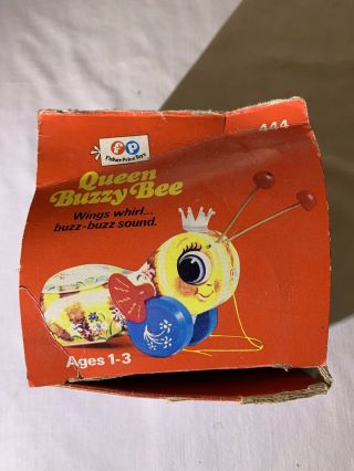 Vintage Fisher Price QUEEN BUZZY BEE 444 Wings Turn When Pulled 3
