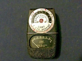 Vintage General Electric Exposure Meter Type Dw - 68 Usa Made Well