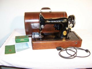 Antique Singer 99 - 13 Portable Electric Sewing Machine Wood Case Knee Control