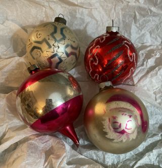 Vtg 4 Mercury Glass Christmas Ornament Balloon Shape 4.  5” Mica Stencil Santa 3”