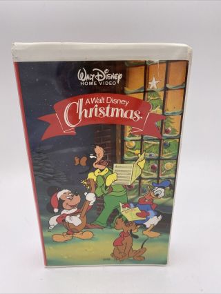 A Walt Disney Christmas (vintage Vhs Clamshell,  Home Video) 6 Cartoons Vintage