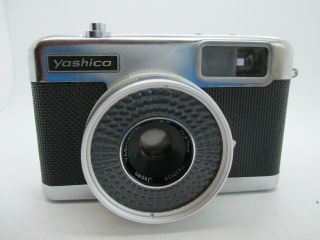 Vintage Yashica Ez Matic Camera W/ 37mm Lens & Leather Case