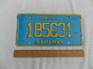 Vintage Nassau Bahamas metal license plate 185631 From 1980 ' s - 90s 2