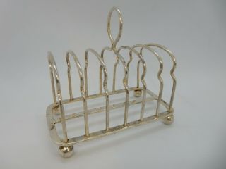 Solid Silver 6 Division Toast Rack,  Martin,  Hall & Co,  Sheffield 1913.  153g