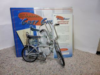 Schwinn Grey Ghost Stingray 1:6 Scale Die Cast Bicycle Model By Xonex 02579