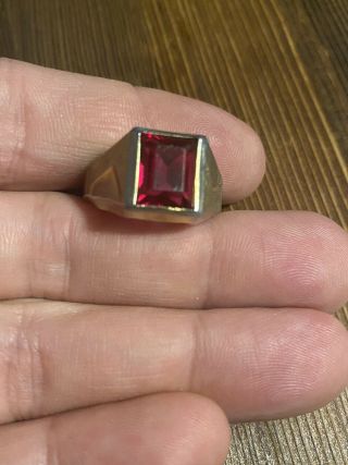 Vintage 10k Gold Filled Mens Ring - Goegeous Red Stone