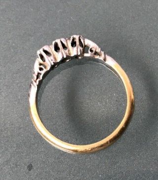 Women ' s Antique 9ct Gold & Platinum Diamond Ring Three Stone 2.  4g Size K 1/2 3
