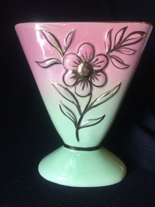 Vintage Diana Australian Pottery Fan Vase 16.  5cm With Raised Gilded Daisy V153