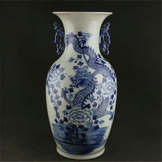 Chinese Antique Qing Dynasty Blue&white Porcelain Dragon Vase