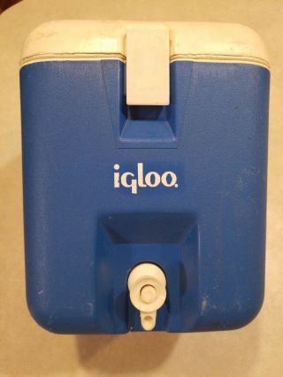 Vintage Igloo 1 Gallon Water,  Refreshment Square Cooler,  Dispenser Blue