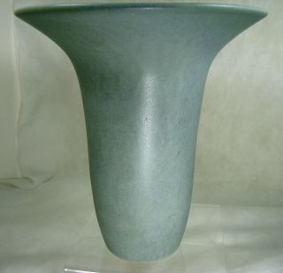 Antique Matte Grey Large Trumpet Vase Art & Crafts In The Style Of Marblehead