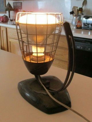 Vtg Ge General Electric Theralux Infared Portable Heat Lamp Wire Cage Wall Hang