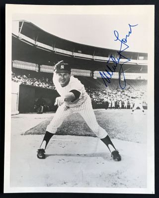 Whitey Ford Ny Yankees Hand Signed 8x10 B/w Vintage Photo Djr